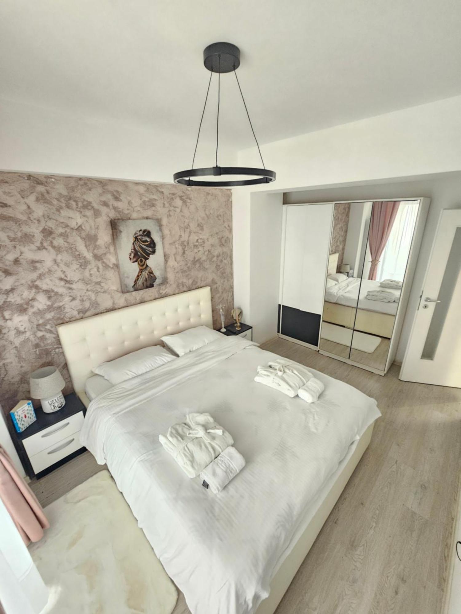 Enjoy My Home Near Palas Mall 2 Iasi Exterior photo
