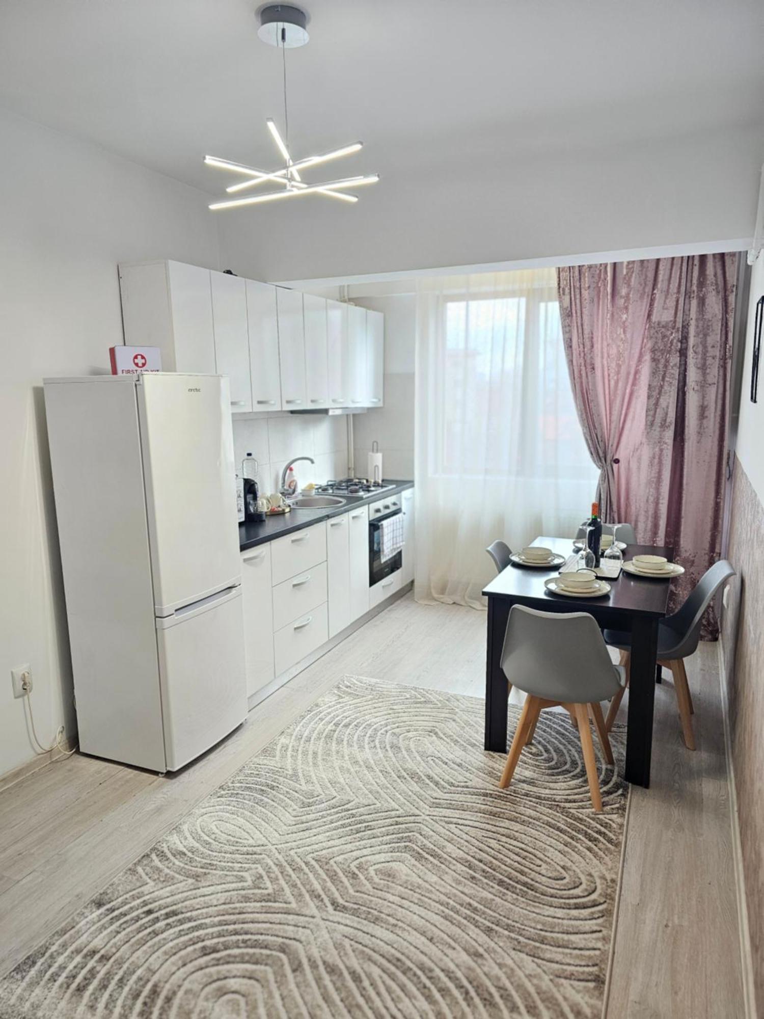 Enjoy My Home Near Palas Mall 2 Iasi Exterior photo
